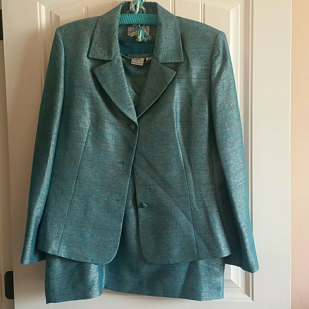 Two piece suit